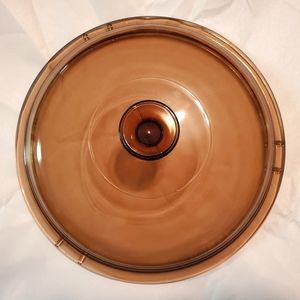 Pyrex round amber lid V12C